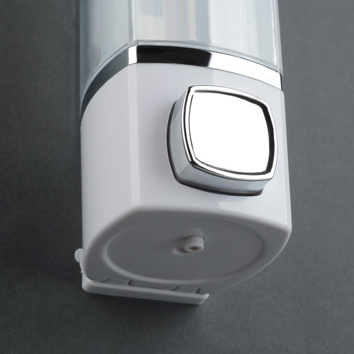 Диспенсер для жидкого мыла механический 280 мл, пластик, цвет МИКС 20,5х7,5х6 см