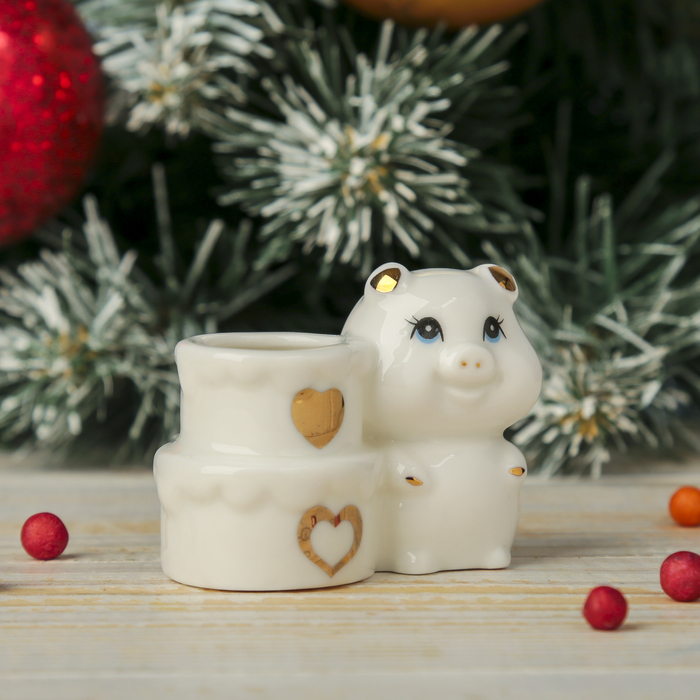 Сувенир керамика подставка д/зубочисток "Белый поросёнок с сердечками" 4,8х7х3,2 см