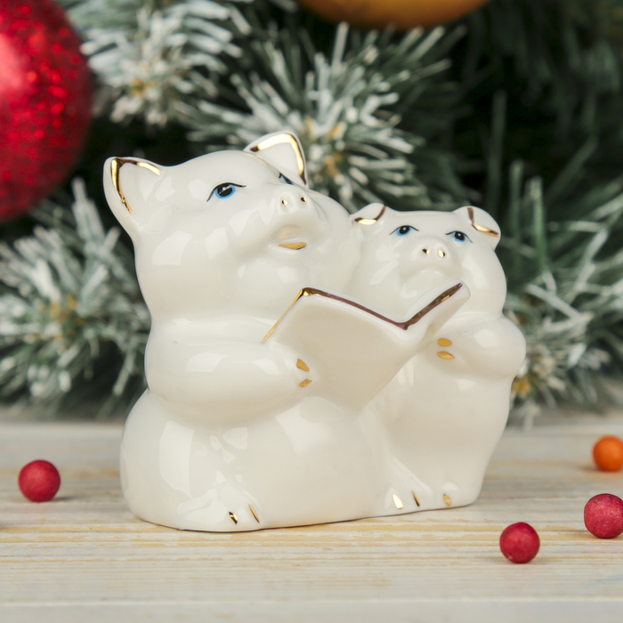 Сувенир керамика "Белые свинки читают" 6,5х7х5,5 см