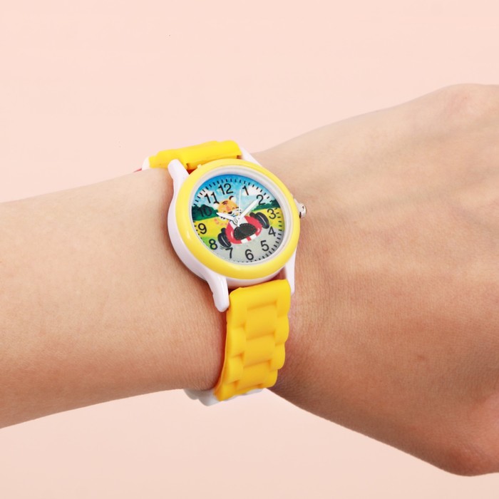 Набор "Гонщик", часы наручные детские, мячик