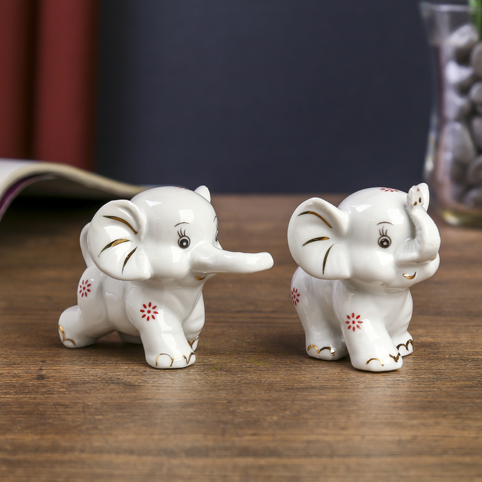Сувенир керамика "Слоники в красный цветочек - держи его за хвост" набор 2 шт 6х13,5х5 см