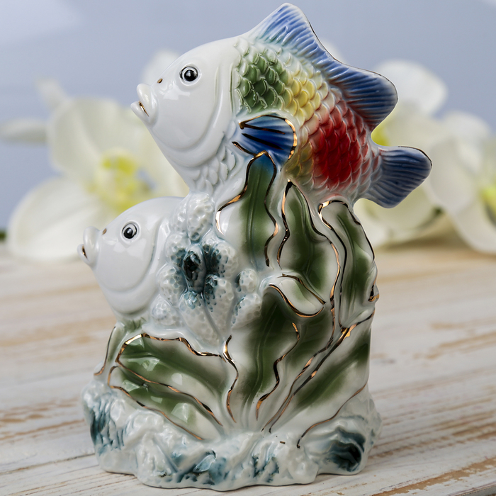 Сувенир керамика "Две яркие рыбки в водорослях" цветные 14,5х11х5,5 см