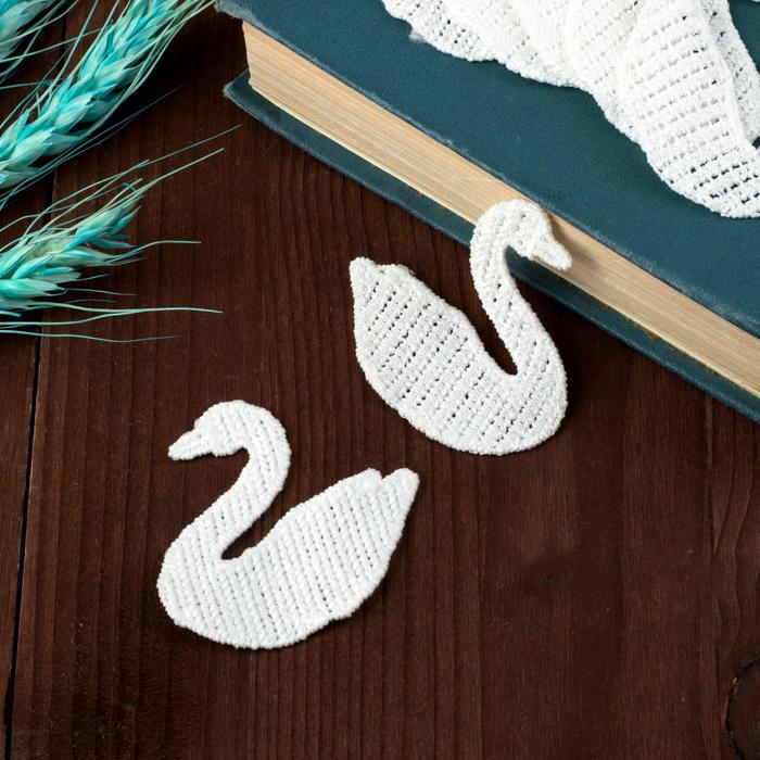 Вязаный элемент "Лебедь", 4,5х5см, 10 шт, цвет белый