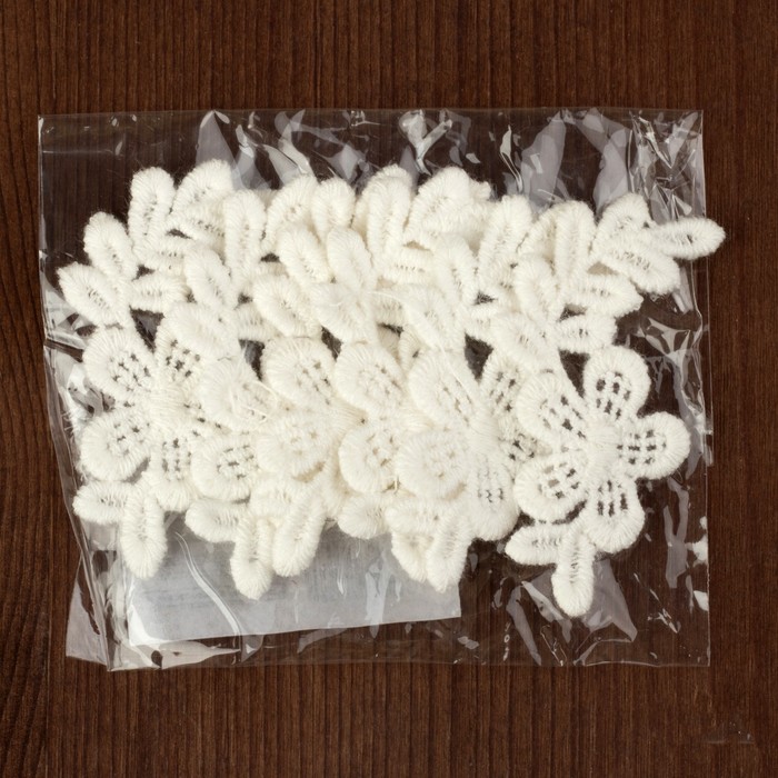 Вязаный элемент "Цветок", 6,5х3,5см, 10 шт, цвет белый