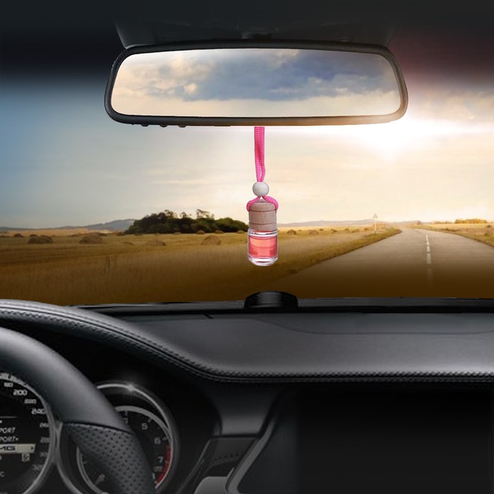 Ароматизатор подвесной "Улетного Нового года" клубника, 5 мл