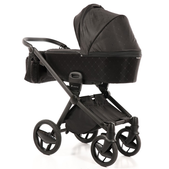 Коляска детская 3 в 1 INVICTUS V-PRINT-05 (чёрный)