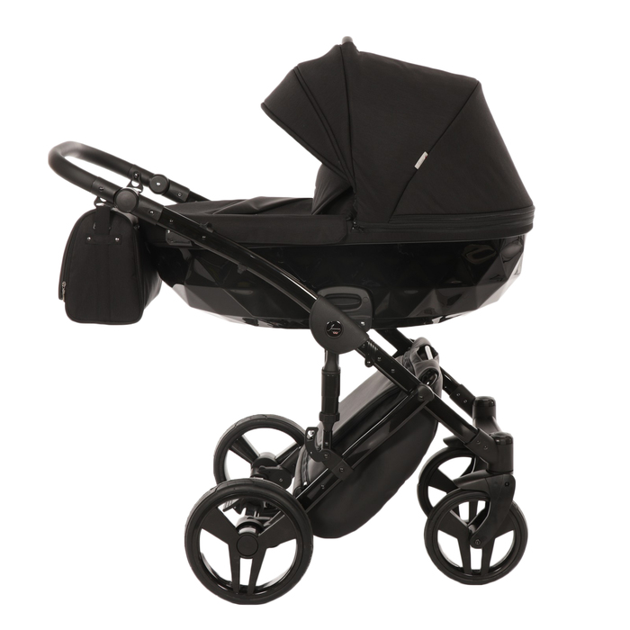 Коляска детская 3 в 1 JUNAMA DIAMOND JD-05 (чёрный/чёрный короб)