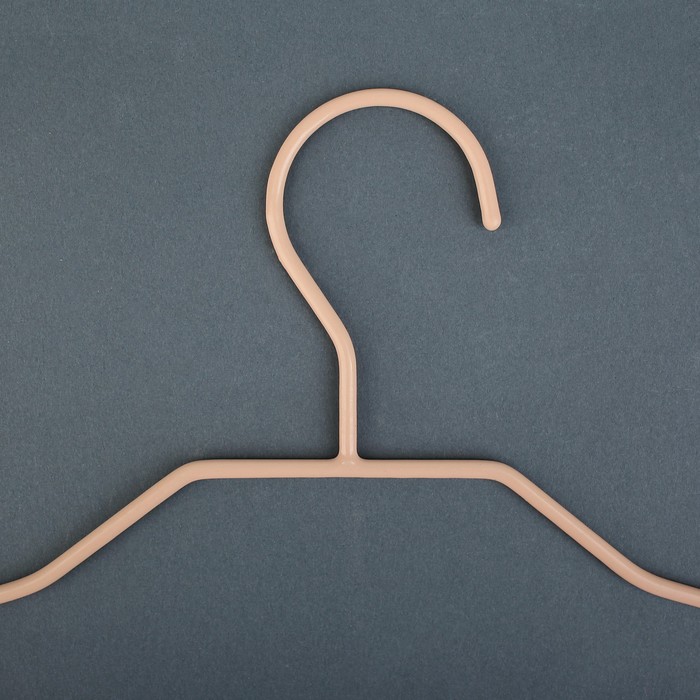 Вешалка антискользящая с ПВХ покрытием, 43,5х4,5х22 см, цвет европейский коричневый