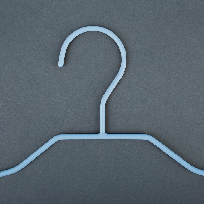 Вешалка антискользящая с ПВХ покрытием, 43,5х4,5х22 см, цвет европейский голубой