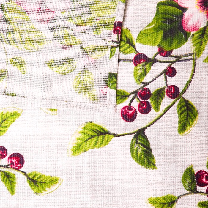 Скатерть рогожка набивная "Вишневый сад" 150х150 , 160 г/м2,хлопок 100%