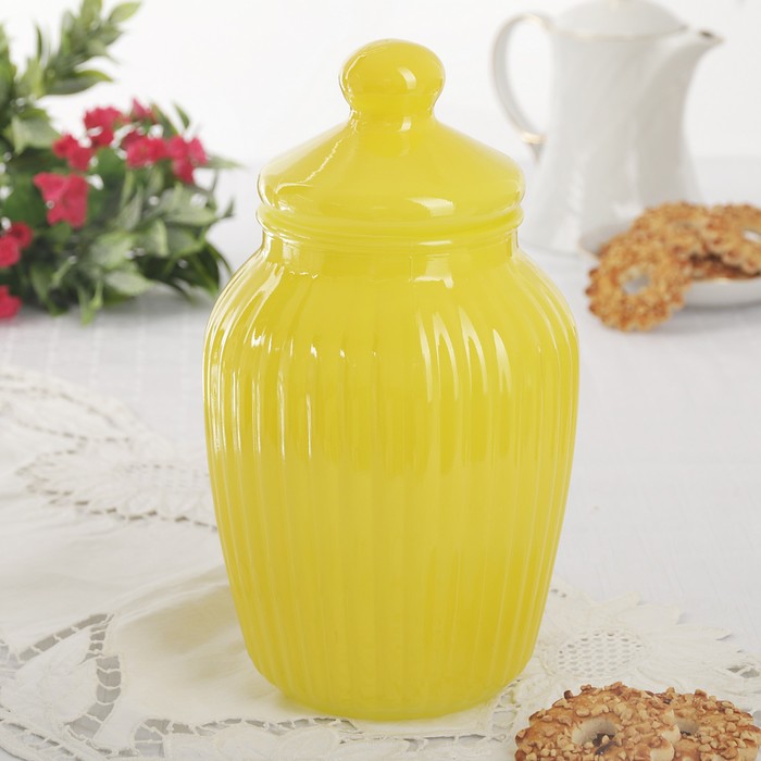 Банка "Луана" с крышкой жёлтая 2,1 л