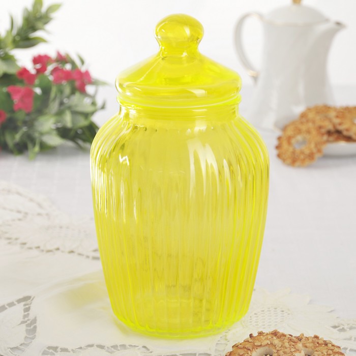Банка "Луана" с крышкой прозрачно жёлтая 2,1 л