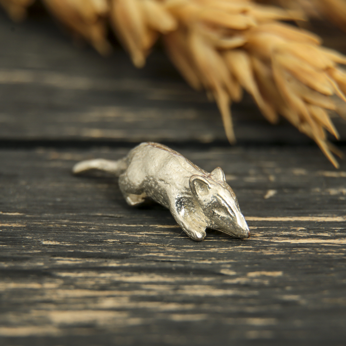 Сувениры из латуни &quot;Мышка&quot; посеребренная
