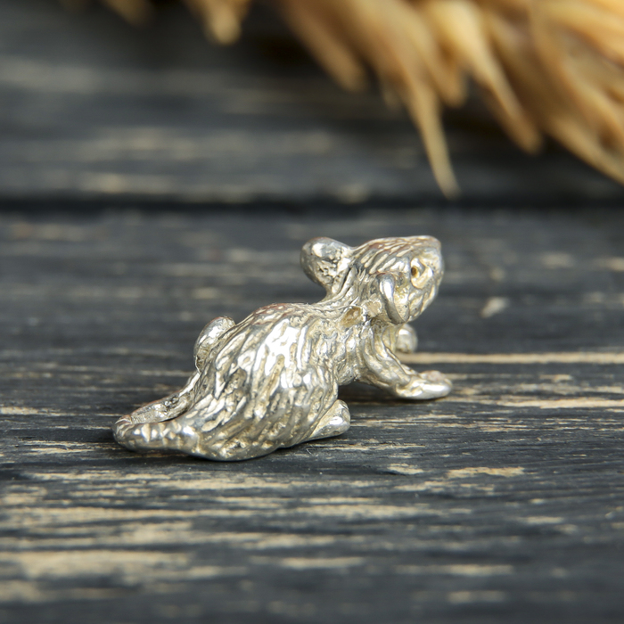Сувениры из латуни "Мышка" посеребренная