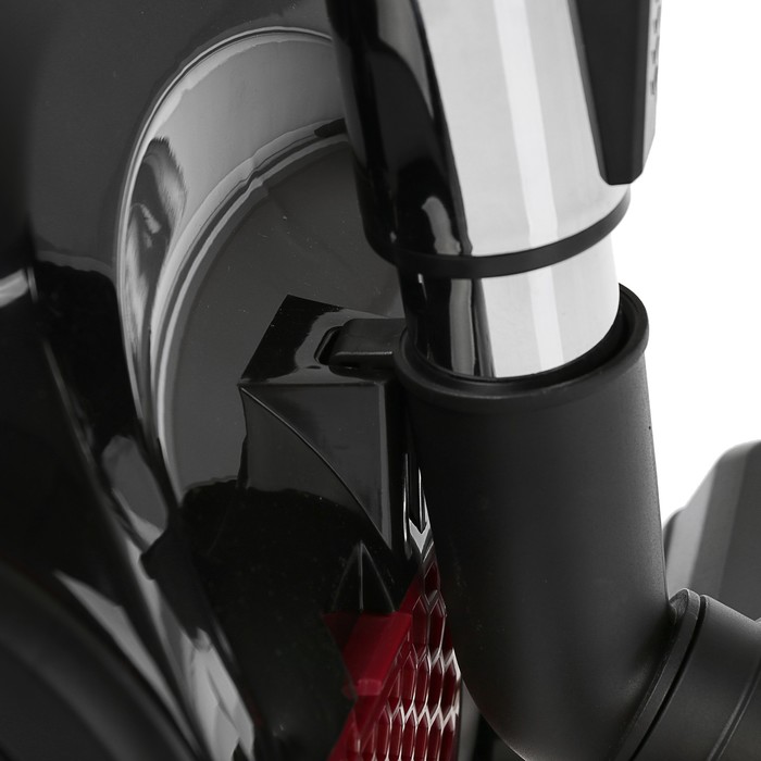 Пылесос LUMME LU-3211, 2200 Вт, 2 л, циклон, бордовый гранат