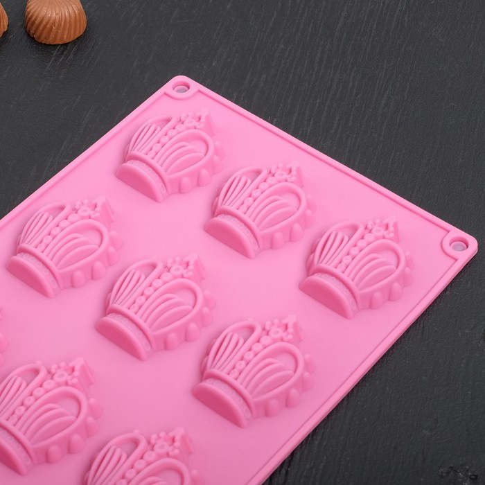 Форма для льда и шоколада "Корона", 12 ячеек