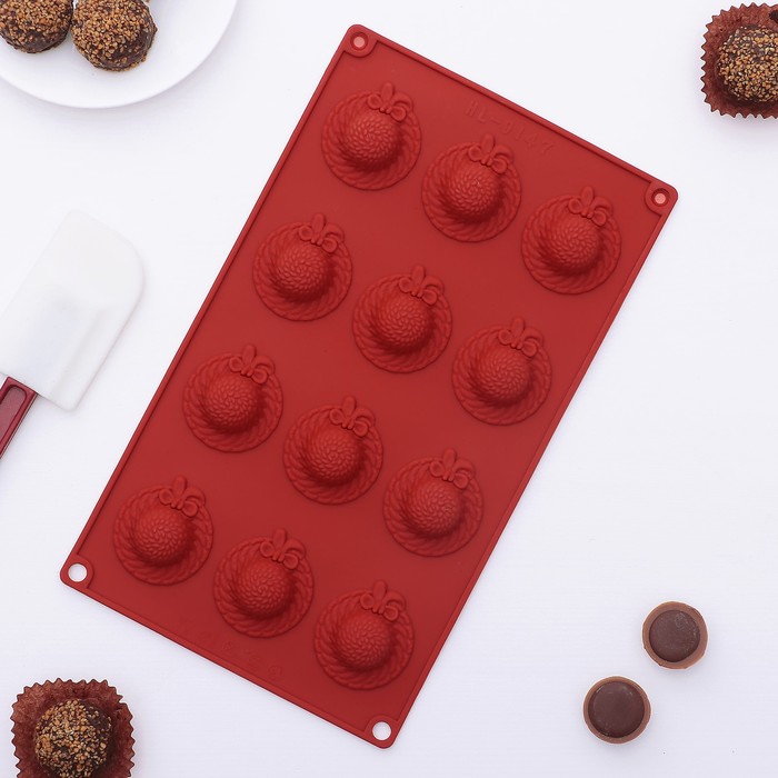 Форма для льда и шоколада "Шляпка", 12 ячеек