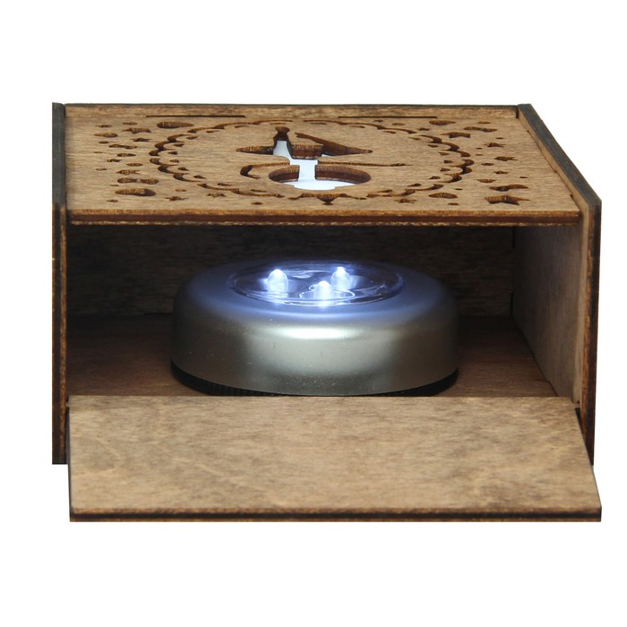 Светильник деревянный "Балерина"