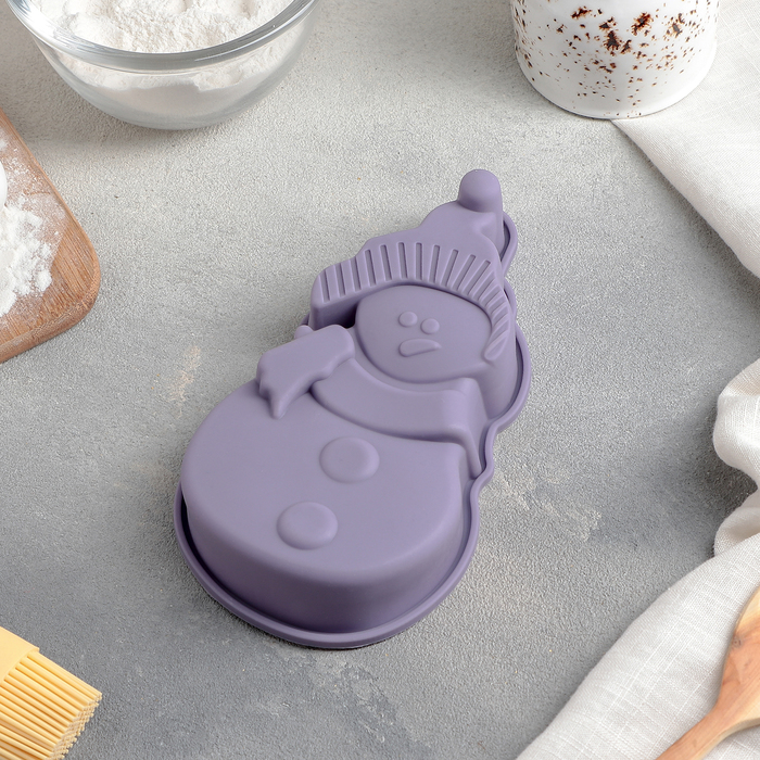 Форма для выпечки "Снеговик" 18х10х2,5 см цвета МИКС