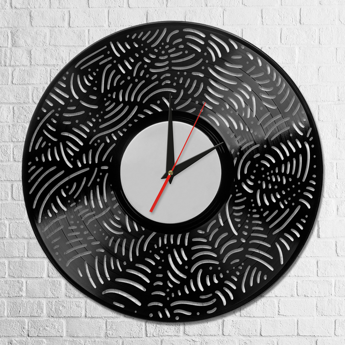 Часы из виниловой пластинки "Растительный орнамент"