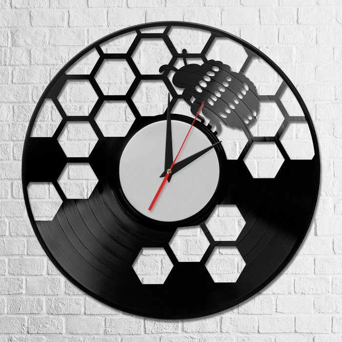 Часы из виниловой пластинки "Соты"