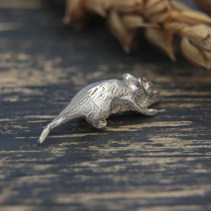 Сувениры из латуни "Мышка" посеребренная