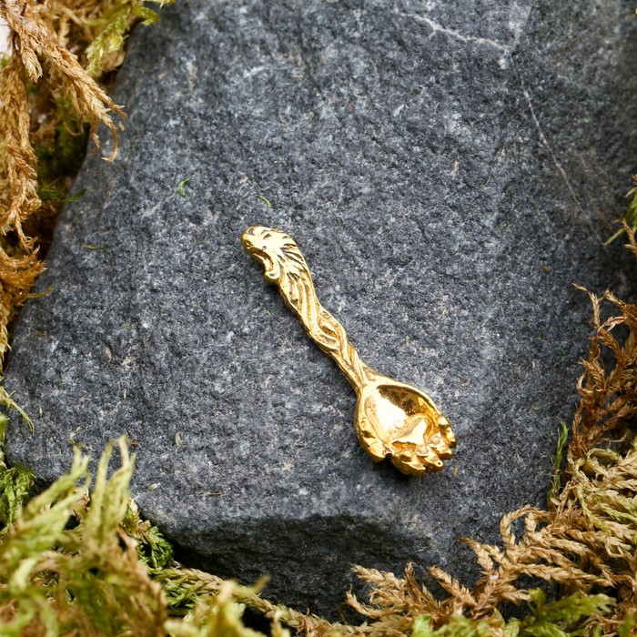 Сувениры из латуни "Ложка лапа" посеребреная