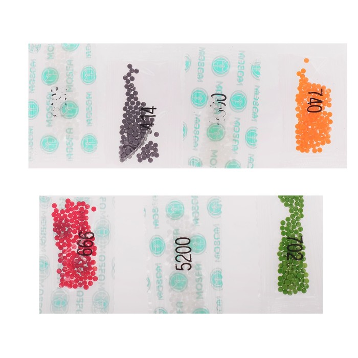 Картина стразами "Снеговик с подарком" 15х15 см