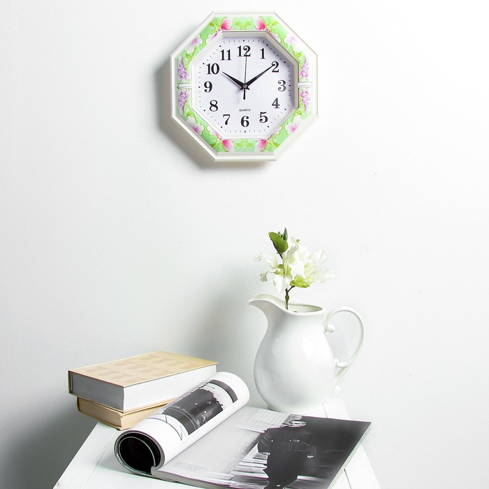 Часы настенные восьмиугольник, рама с цветами 27,5*27,5*3