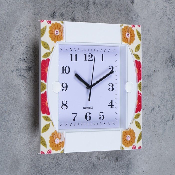 Часы настенные квадрат, рама с бабочками, 25,5*25,5*3