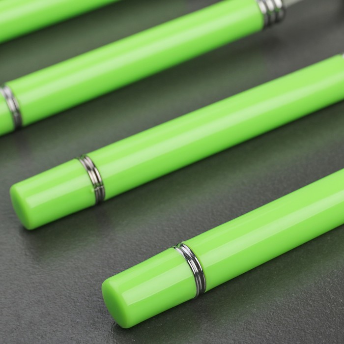 Набор столовых приборов "Хэнди", 24 предмета, на пластиковой подставке, цвет зеленый