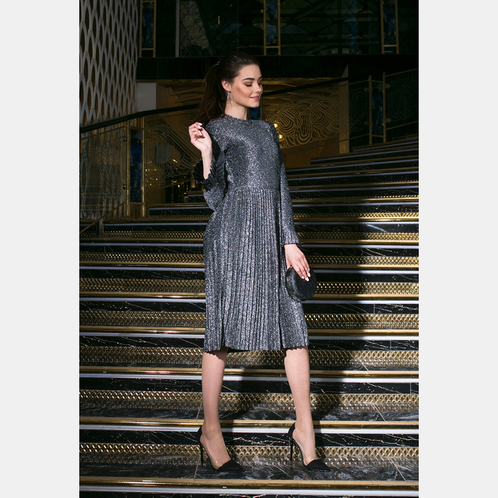 Платье люрекс с длинным рукавом р.42 цв серебро