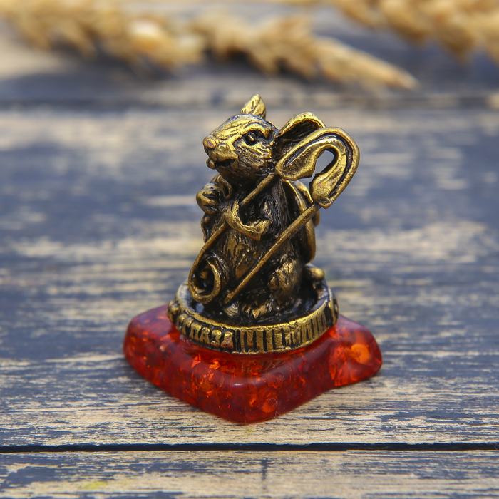 Фигурка на камне мышка "От сглаза", золото, 2,6 х 3,6 см