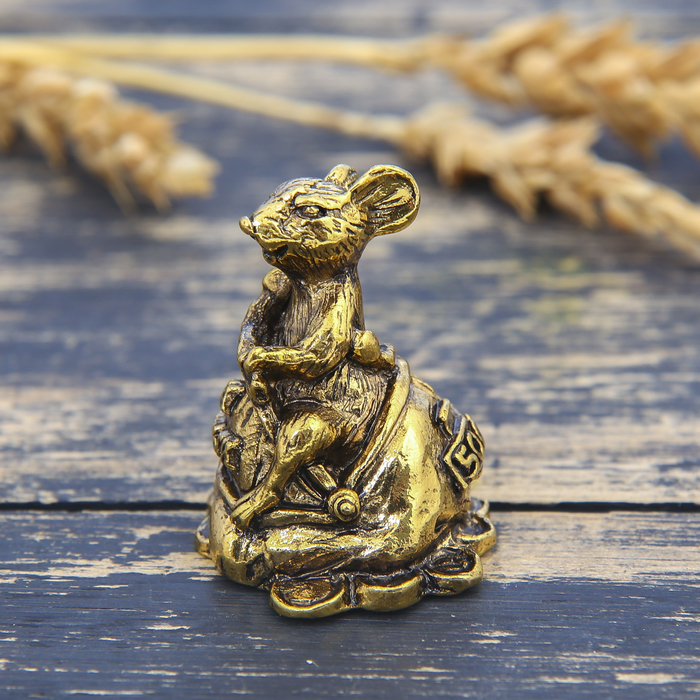 Фигурка мышка "На деньги", золото, 3 х 3,5 см