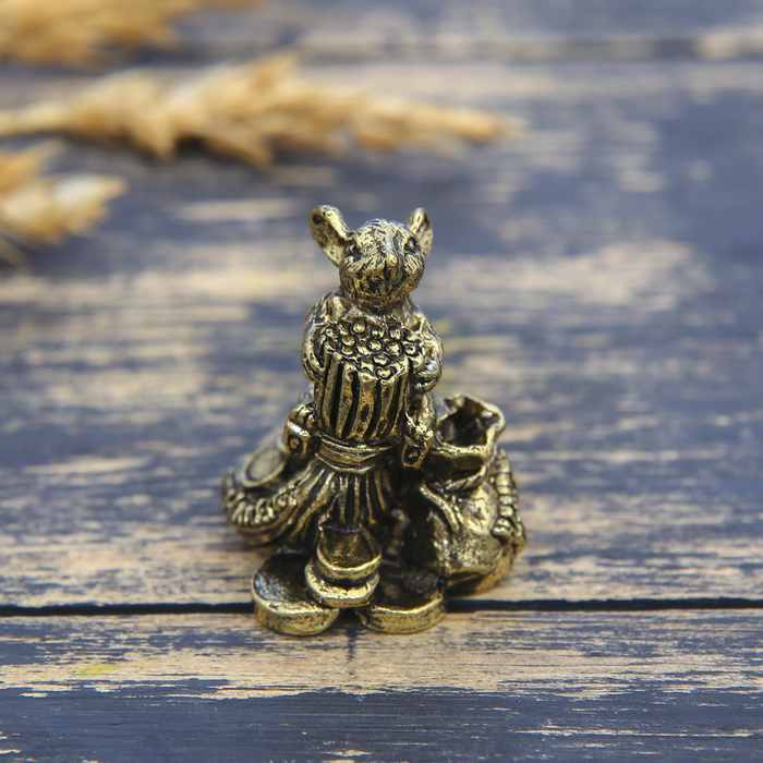 Фигурка мышка "Наметаю деньги" в мешочке, латунь, 2,6 х 3,3 см