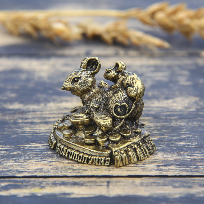 Фигурка мышка "Семейного благополучия", латунь, 3,7 х 2,9 см