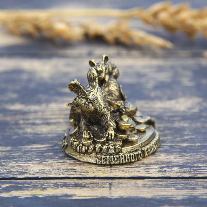 Фигурка мышка "Семейного благополучия", латунь, 3,7 х 2,9 см