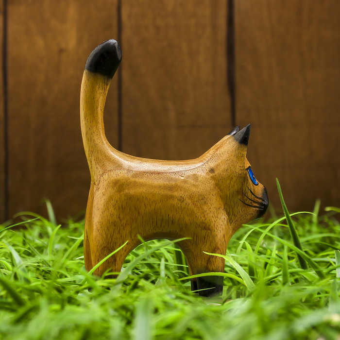 Сувенир дерево "Котёнок на 4 лапках" 8х3х11 см