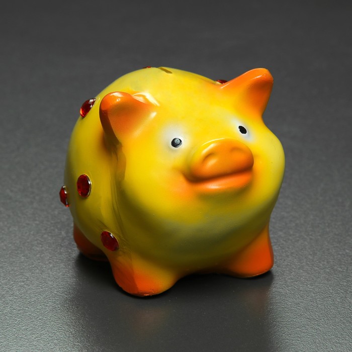 Копилка "Свинка маленькая со стразами" жёлтая 9,5х9х13см