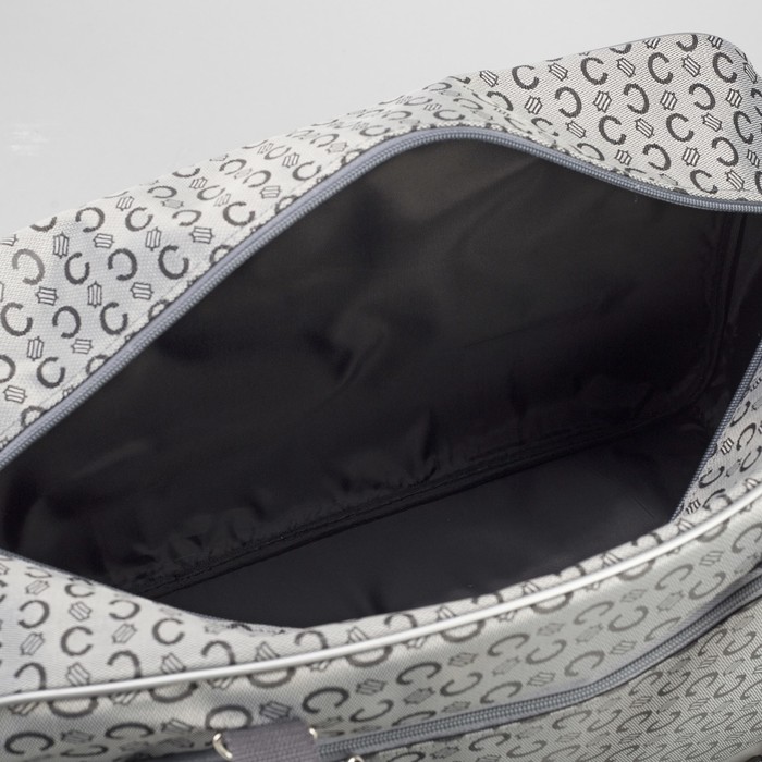 Сумка дорожная "Буквы", отдел на молнии, наружный карман, длинный ремень, цвет серый