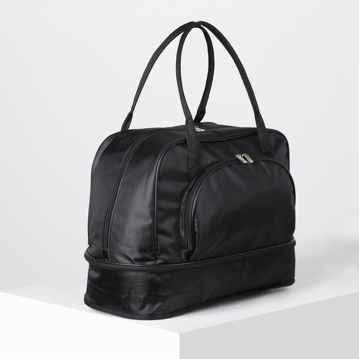 Сумка дорожная, отдел на молнии, наружный карман, длинный ремень, цвет чёрный