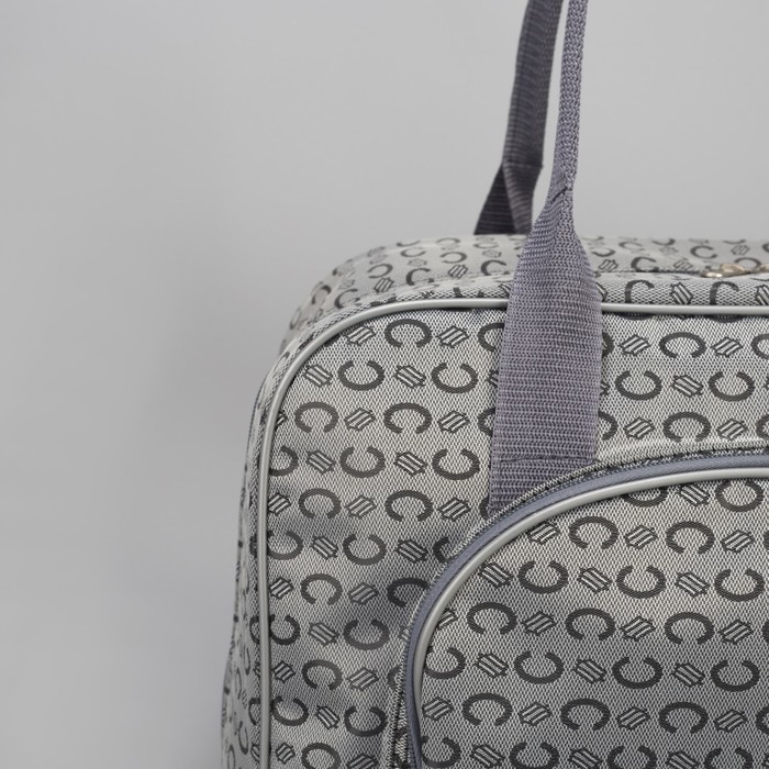 Сумка дорожная "Буквы", отдел на молнии, наружный карман, длинный ремень, цвет серый