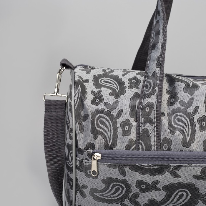 Сумка дорожная, отдел на молнии, наружный карман, длинный ремень, цвет серый