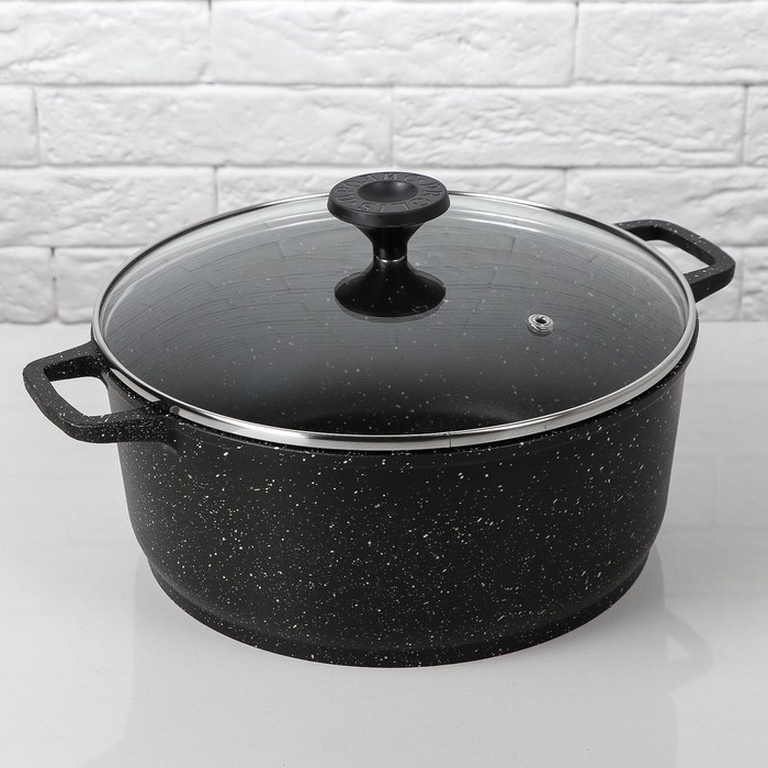 Кастрюля 4 л с внутренним и внешним антипригарным  покрытием со стеклянной крышкой