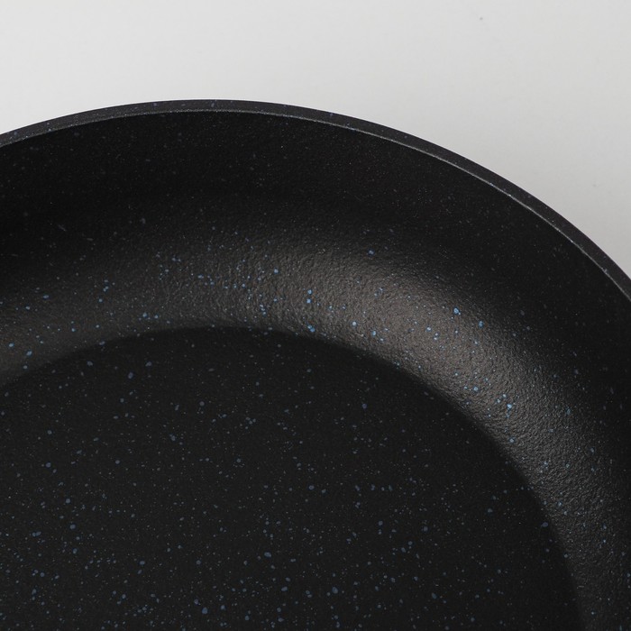 Сковорода 27 см, с антипригарным покрытием, со стеклянной крышкой "Semi-Matte Violet"