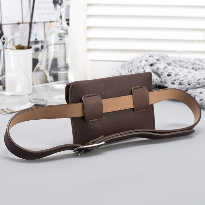 Сумка молодёжная, отдел на клапане, поясной ремень, длина 110 см, цвет коричневый