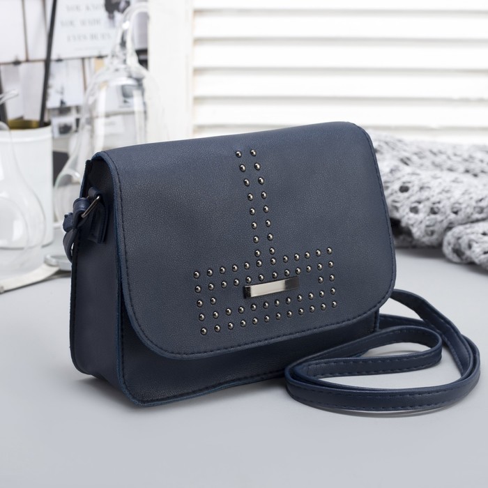 Сумка женская, отдел на молнии, длинный ремень, цвет синий