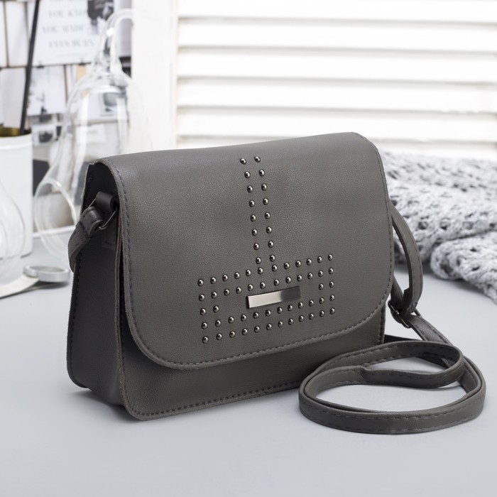 Сумка женская, отдел на молнии, длинный ремень, цвет серый