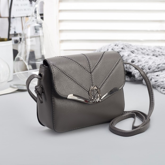 Сумка женская, отдел на молнии, длинный ремень, цвет серый