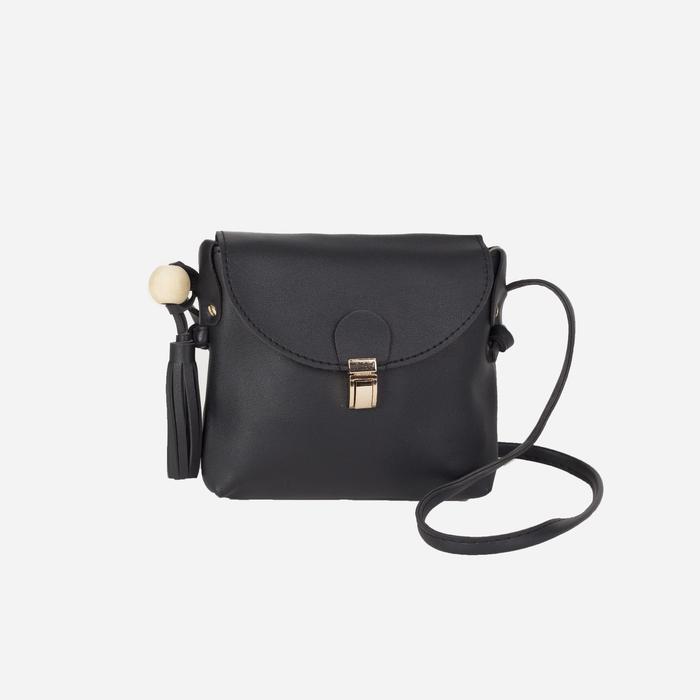 Сумка женская, отдел на молнии, длинный ремень, цвет чёрный